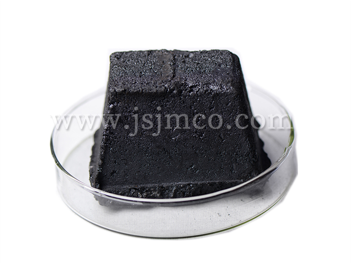 Briquette carbon electrode paste